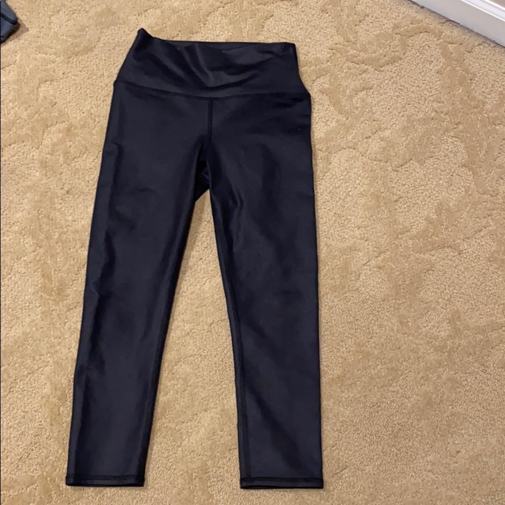 ALO Cropped Basic Black Legging